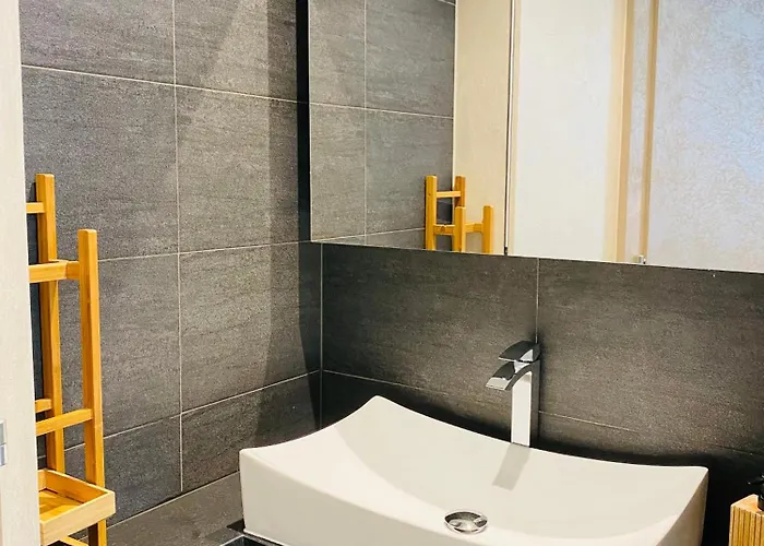 Cosy Modern With Balcony And Matterhorn View Appartamento *